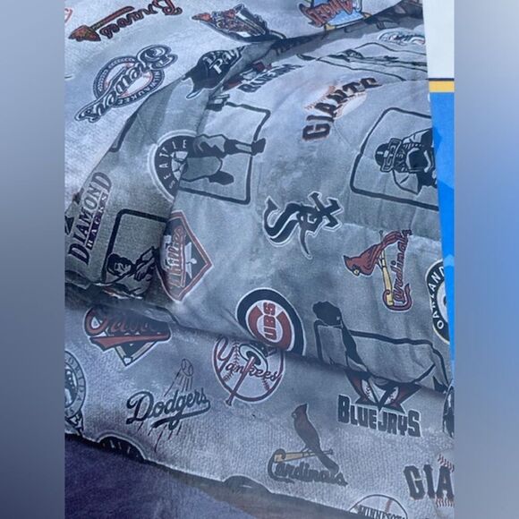 Baseball MLB Logo Retro Bedskirt for Twin Bed Made in USA Open Package - Picture 4 of 16